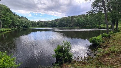 Meer net buiten het dorp